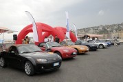 Scarica ad alta risoluzione, l'immagine del raduno del Registro Italiano Mazda MX-5 a Napoli